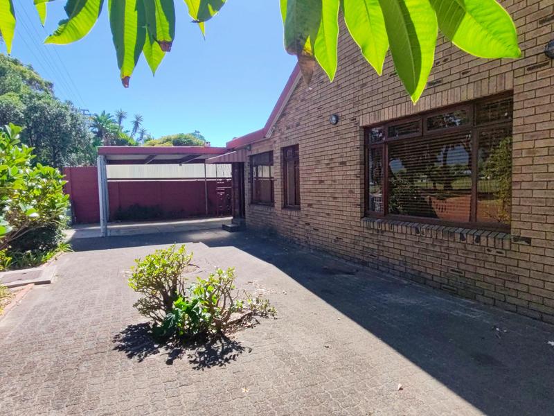 To Let 3 Bedroom Property for Rent in Kenwyn Western Cape